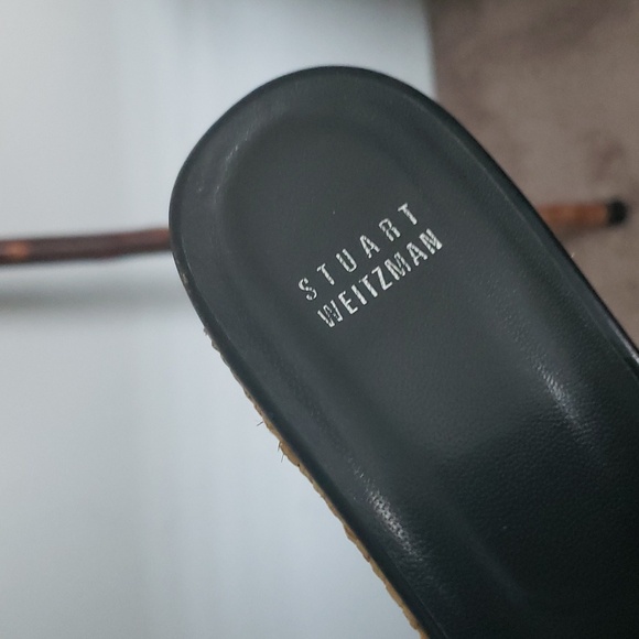 STUART WEITZMAN PATENT LEATHER WEDGE Straw SANDALS SZ 8.5M - Picture 6 of 7